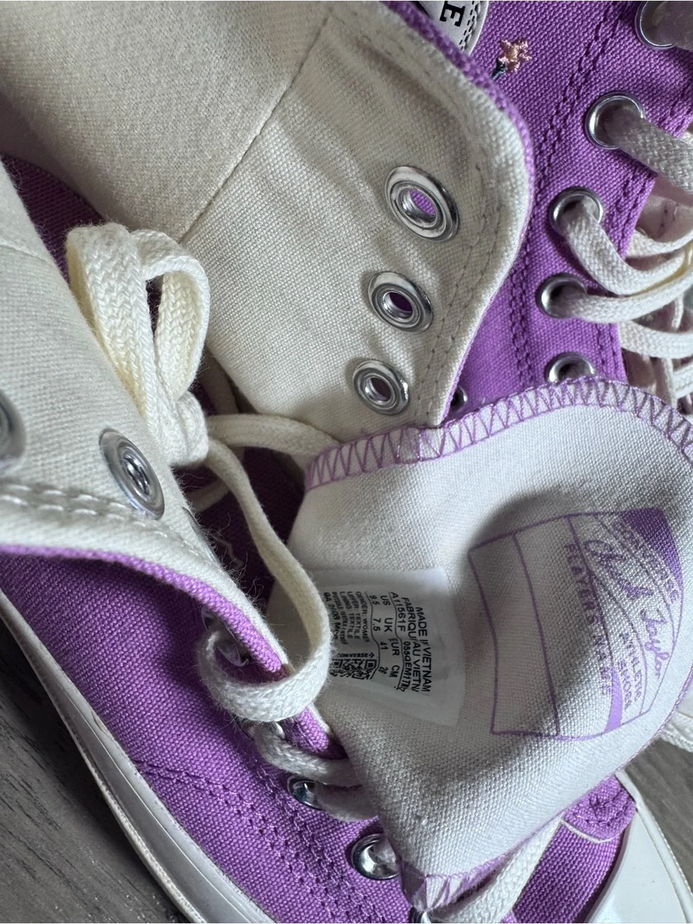 Converse Chuck 70 High Tops “Little Flowers” Grape Fizz Women’s Sz 9.5/Mens 7.5 - Picture 9 of 11